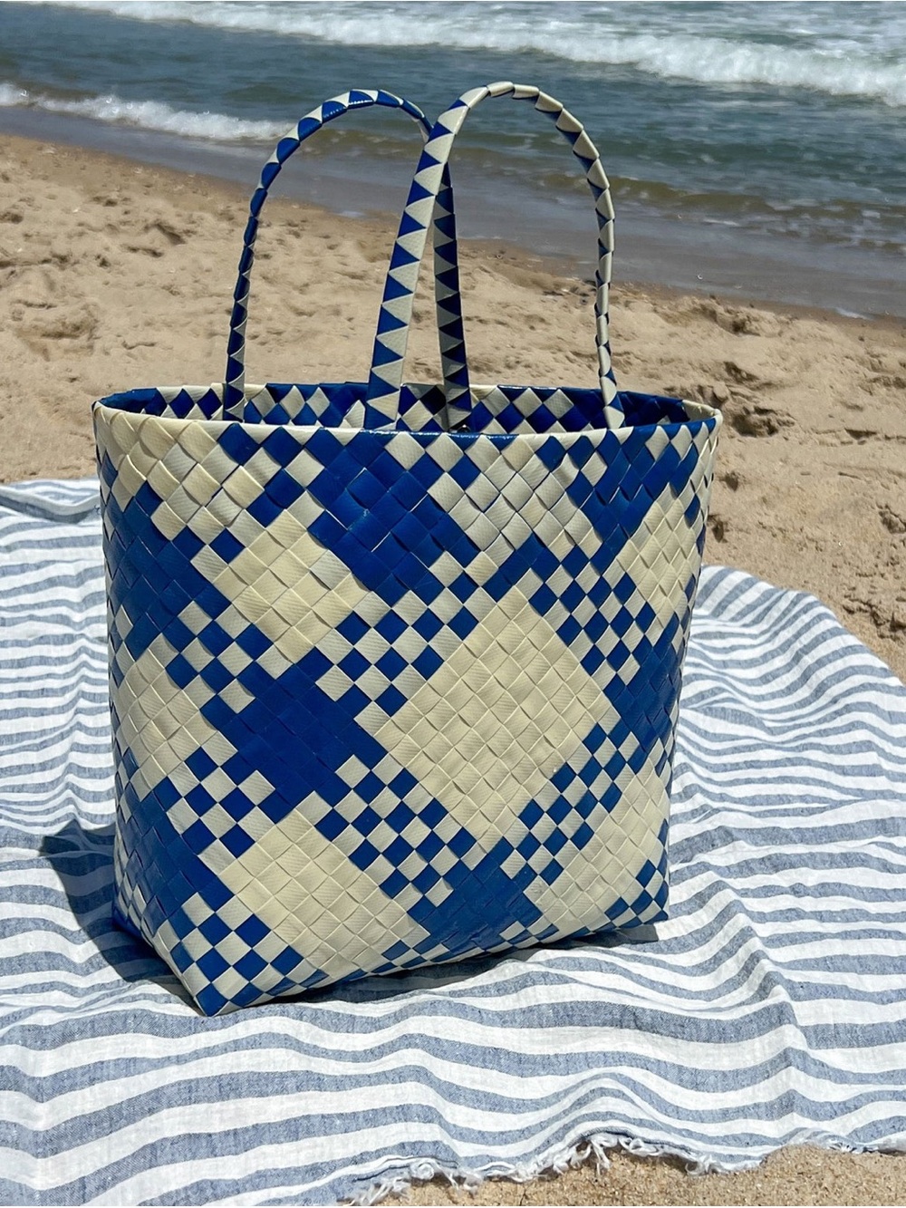 Paseo Beach Tote NEW WITH TAGS